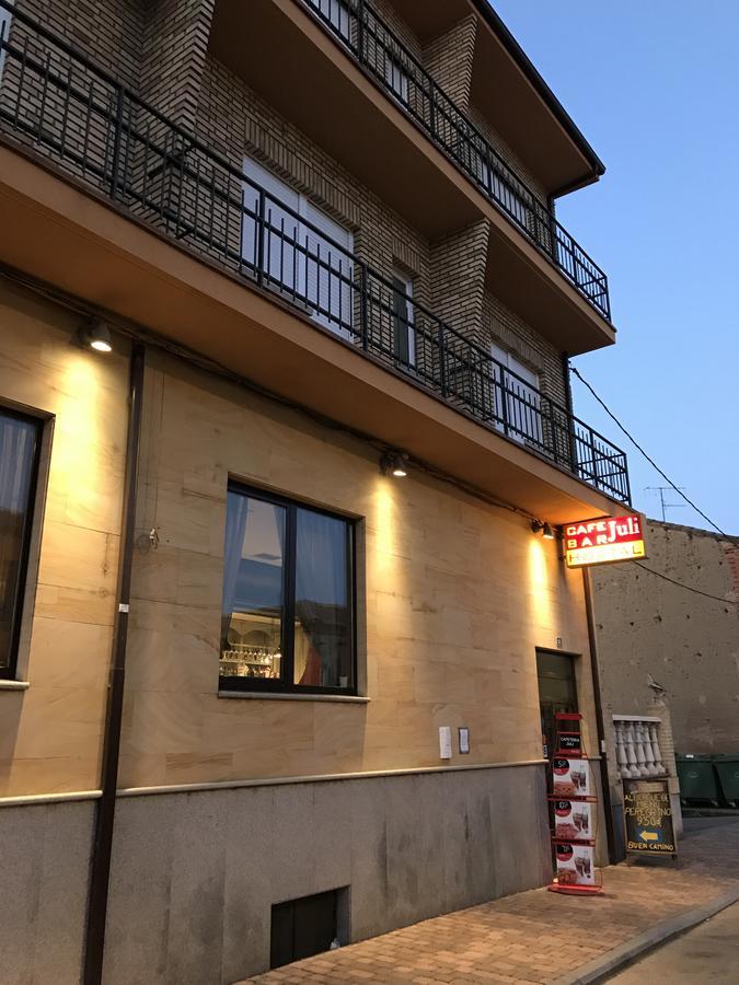 Hostal Juli San Justo de la Vega 외부 사진